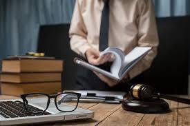 Level 5 Diploma in Law (QUALIFI)